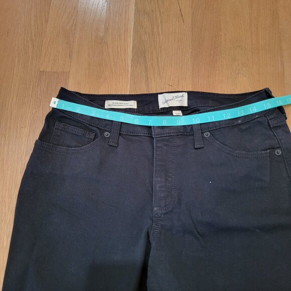 Universal Thread Jeans Mid Rise Curvy Skinny Black Denim Stretch Womens 10 30R - Picture 9 of 12